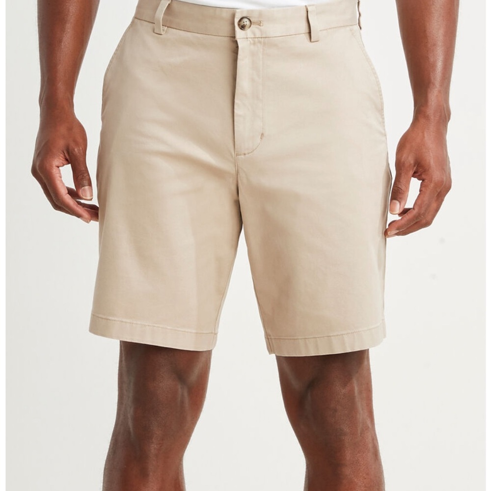 Vineyard Vines 9in Breaker Short in Khaki